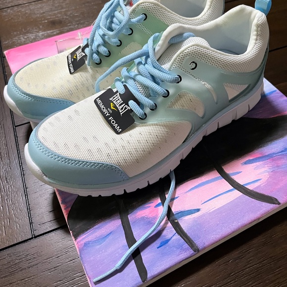SELLING EVERLAST SNEAKER UNISEX SIZE 7.5 COLOR WHITE & BLUE - Picture 5 of 11